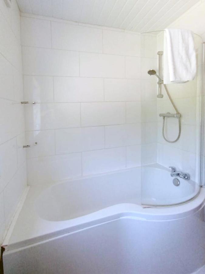 Cozy 4 Bedroom House In Smethwick With 4 Bathrooms Perfect For Contractors And Families Birmingham Buitenkant foto